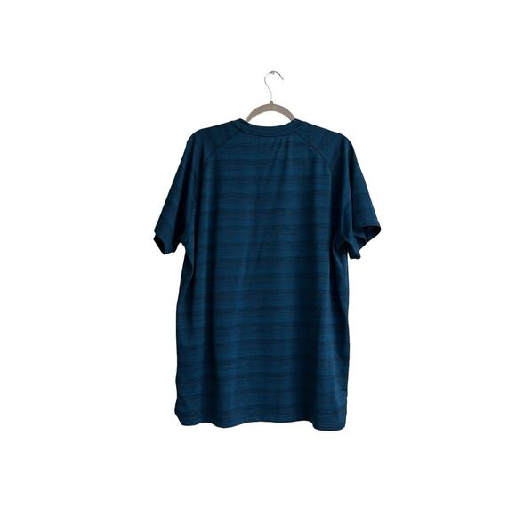 Puma men Two pieces t Shirt sz XL Red blue Short Sleeve Crew neck Pace Rhubarb - Picture 4 of 15